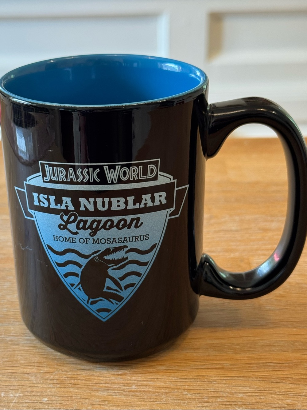 🦕 Jurassic World Isla Nublar Lagoon Mosasaurus Mug Universal Studios Official
